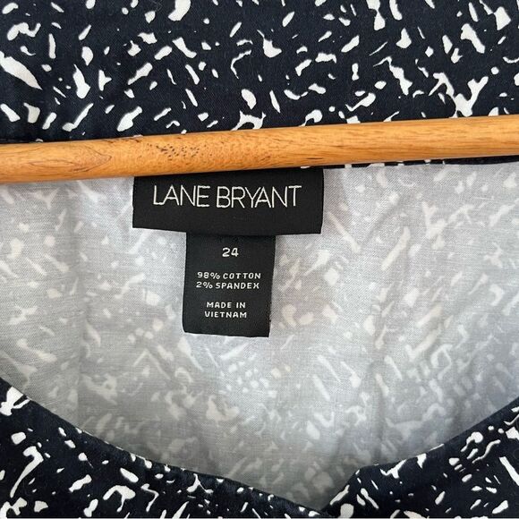 Lane Bryant Black White Pattern Design Cuffed Short Sleeve Open Style Jacket - Picture 5 of 7